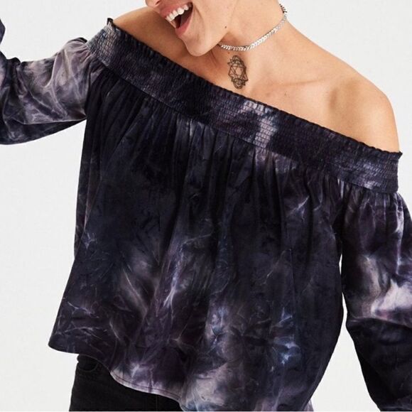 American Eagle velvet tie dye off shoulder top - Picture 2 of 7